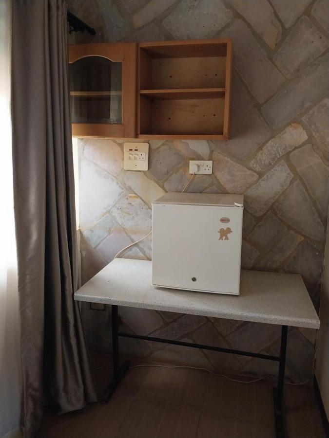 Meley Impala Hotel Munyonyo Eksteriør bilde